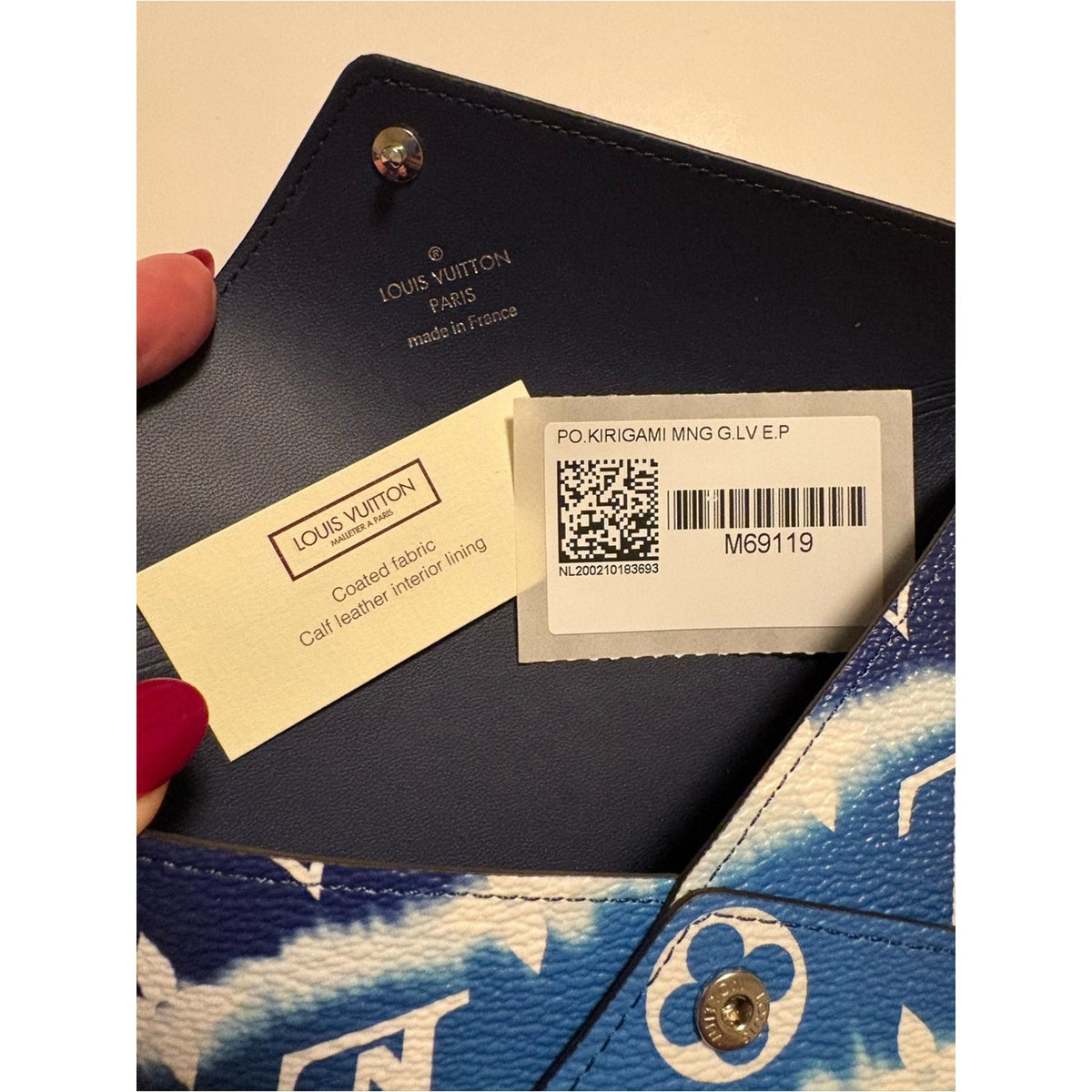 Louis Vuitton 2020 LV Escale Blue Medium Kirigami Pochette M69119