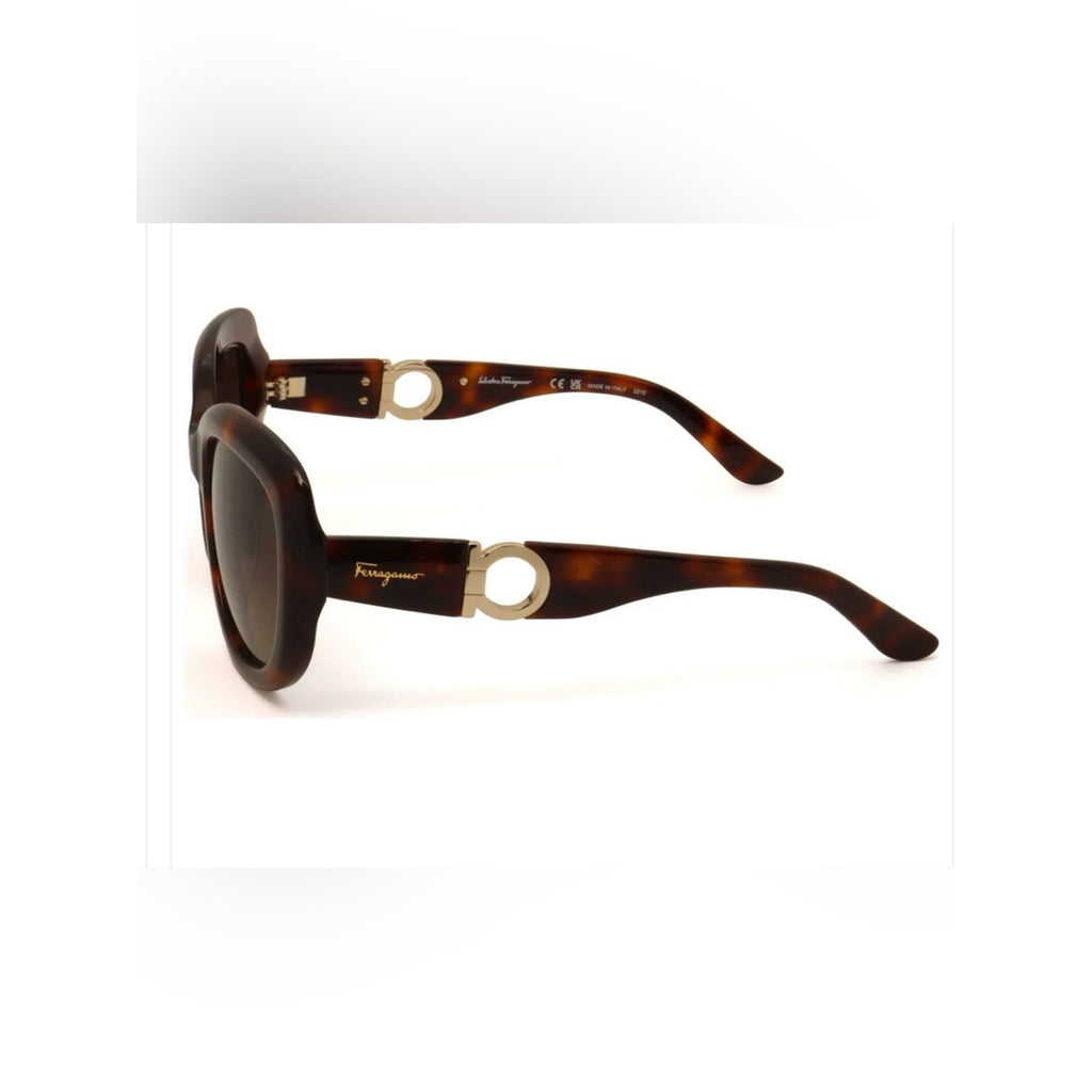 Salvatore Ferragamo Tortoise Gancini Oval Sunglasses New in Case SF727S